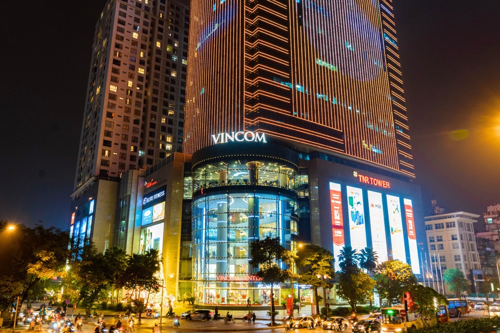 Vincom Retail completes transfer of Vincom Center Nguyen Chi Thanh - 1 Vincom Retail hoàn tất chuyển nhượng Vincom Center Nguyễn Chí Thanh - 1