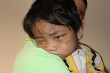 “Địa ngục trần gian” của cậu bé 3 tuổi bị bắt đi ăn xin