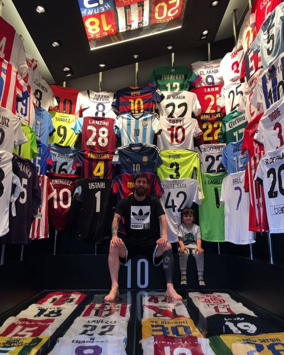 Cuộc sống siêu sang của Messi ở Barcelona - 3 Cuộc sống siêu sang của Messi ở Barcelona - 3