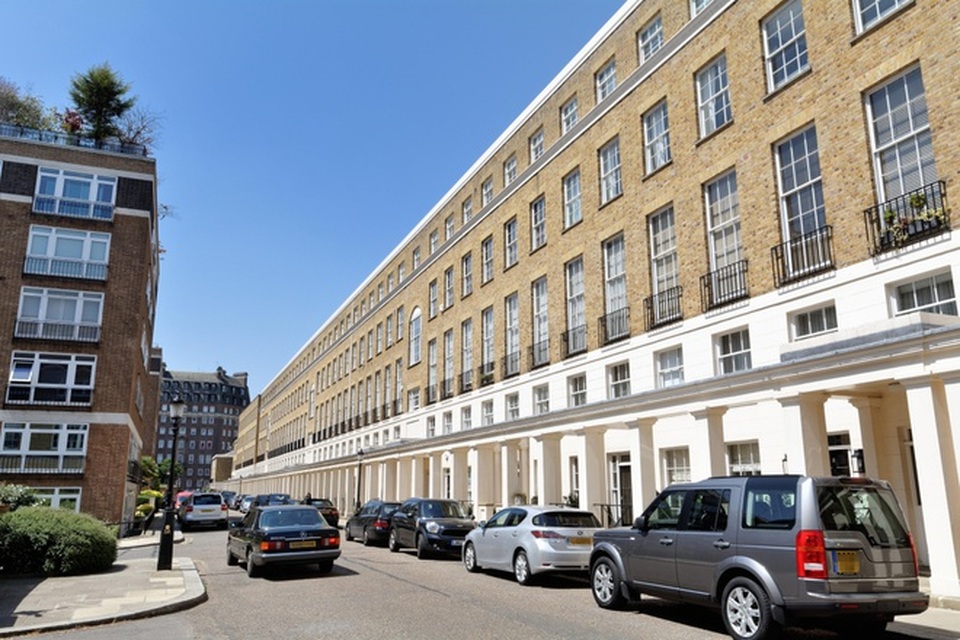 Những dinh thự đắt nhất nước Anh: Có căn dát 20 nghìn tờ vàng lá xa xỉ - 7