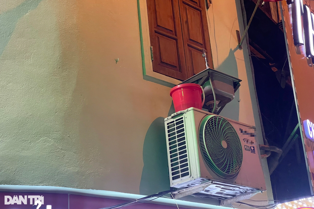Sự thật chiếc bồn rửa mặt triệu view gắn trên cục nóng điều hòa ở Hà Nội - 5 Sự thật chiếc bồn rửa mặt triệu view gắn trên cục nóng điều hòa ở Hà Nội - 5