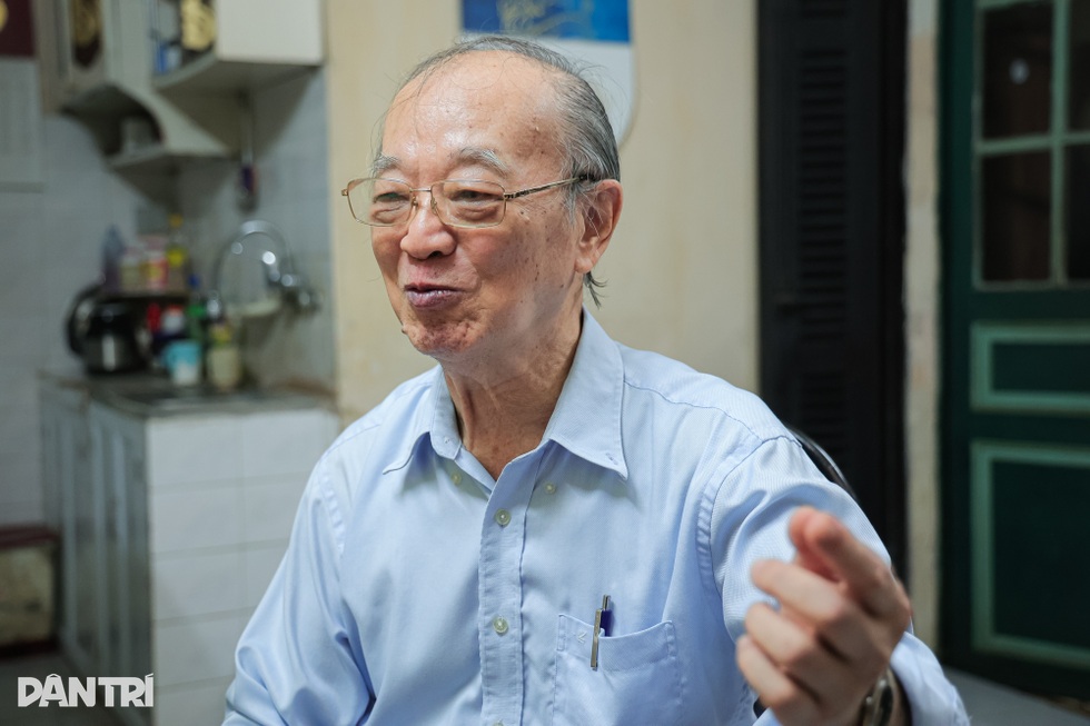 Giọng đọc huyền thoại Thanh Hùng tuổi 80 và hôn nhân nửa thế kỷ - 4 Giọng đọc huyền thoại Thanh Hùng tuổi 80 và hôn nhân nửa thế kỷ - 4