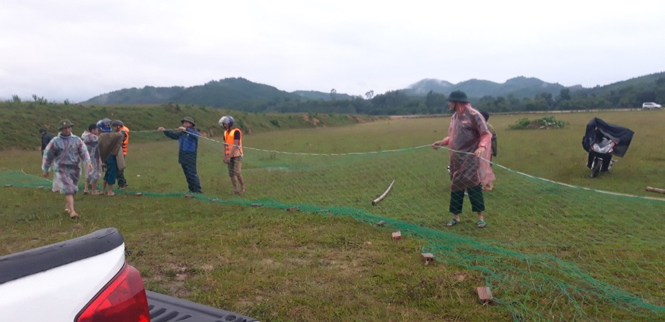 Đường bộ, đường sắt đều biến thành... đường sông - 5 Đường bộ, đường sắt đều biến thành... đường sông - 5