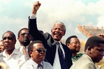 Nelson Mandela - một đời vì nhân loại 
