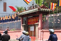 Chùa Ngọc Hoàng trước giờ Tổng thống Obama đến thăm