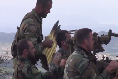 Syria dồn dập nã hỏa lực đáp trả khủng bố phóng tên lửa vào thường dân