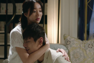 Phản đối mẹ U60 tái hôn, lời bạn gái nói khiến tôi bừng tỉnh