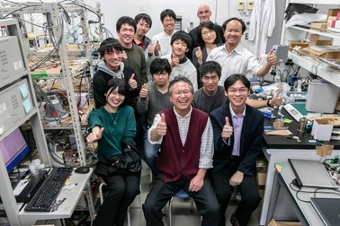 Ngỡ ngàng: Nhà khoa học Việt chế tạo pin không cháy nổ có tuổi thọ 50 năm