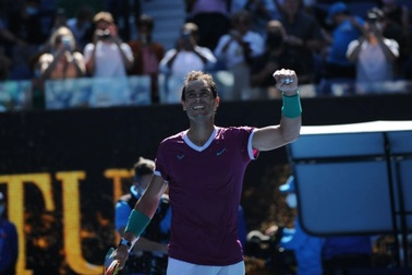 Nadal trải lòng về khó khăn do nhiễm Covid-19