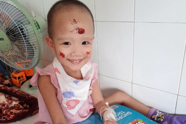 Mẹ tin ngày mai nắng sẽ về