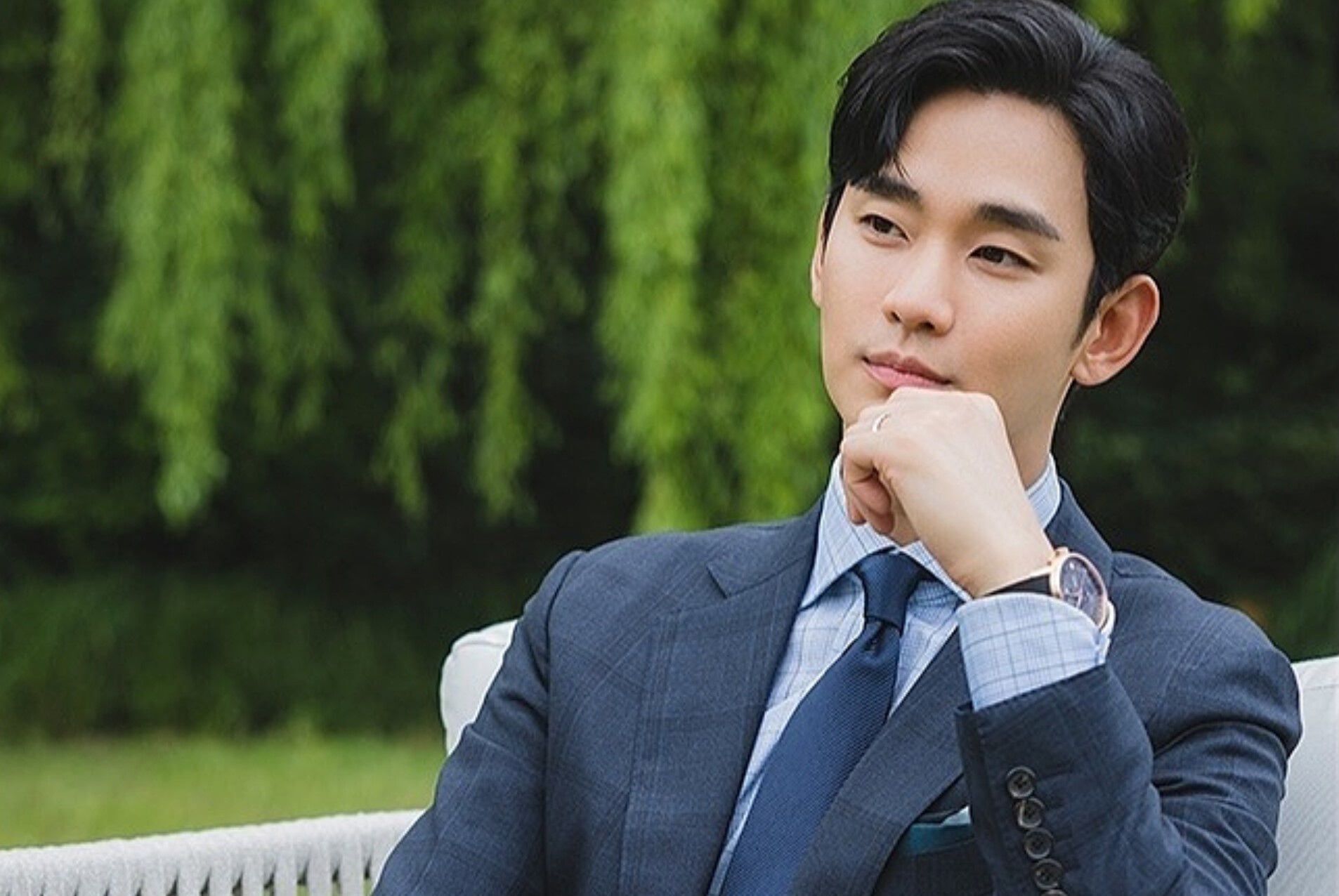 Công ty của Kim Soo Hyun ra văn bản 12 trang đáp trả gia đình Kim Sae Ron - 1