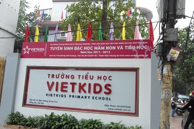 Vụ trẻ bị nghi dán băng dính vào vùng kín: Không có đủ chứng cứ