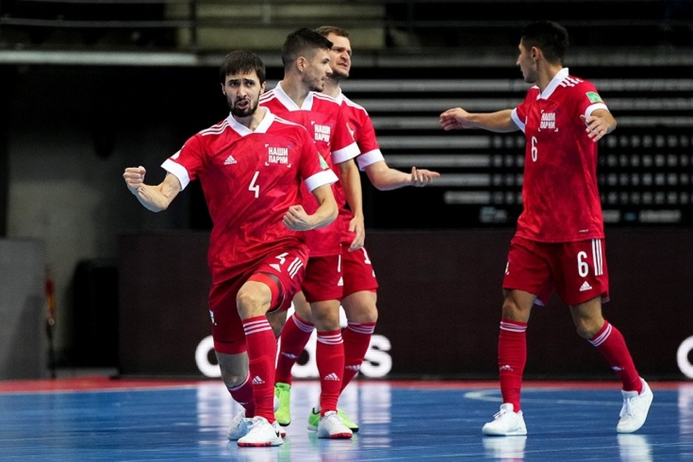 Futsal Việt Nam nhảy vọt trên BXH FIFA sau kỳ tích ở World Cup - 2 Futsal Việt Nam nhảy vọt trên BXH FIFA sau kỳ tích ở World Cup - 2