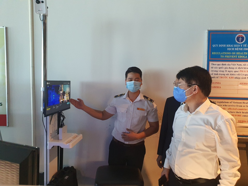 Thứ trưởng Y tế: Khánh Hòa không được chủ quan, lơ là chống Covid-19 - 2