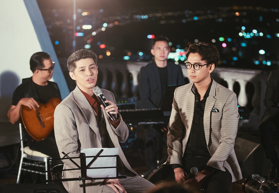 Noo Phước Thịnh bất ngờ tiết lộ hiện không yêu ai - 4 Noo Phước Thịnh bất ngờ tiết lộ hiện không yêu ai - 4