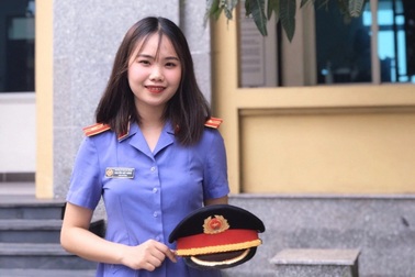 Thủ khoa tốt nghiệp Học viện Tòa án giải quyết áp lực học bằng cách… đi ngủ