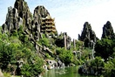 “Xuân Quý Tỵ, Xuân hành hương” với Lạc cảnh Đại Nam Văn Hiến 