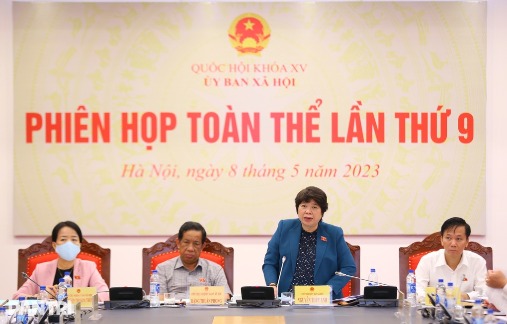 Khi cả hai vợ chồng mất việc, các gia đình thường để vợ con quay về quê - 3 Khi cả hai vợ chồng mất việc, các gia đình thường để vợ con quay về quê - 3