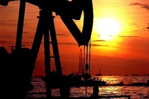 Venezuela “bỗng dưng” phải nhập khẩu dầu