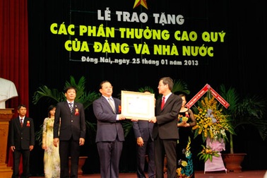 DaiABank được trao Huân chương Lao động hạng Nhì 