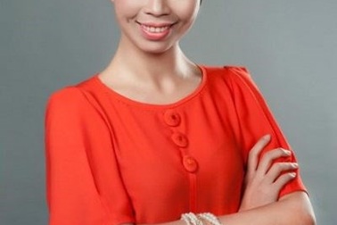 Trang Hạ làm giám khảo cuộc thi Tết nhà ngoại - đừng ngại sẻ chia