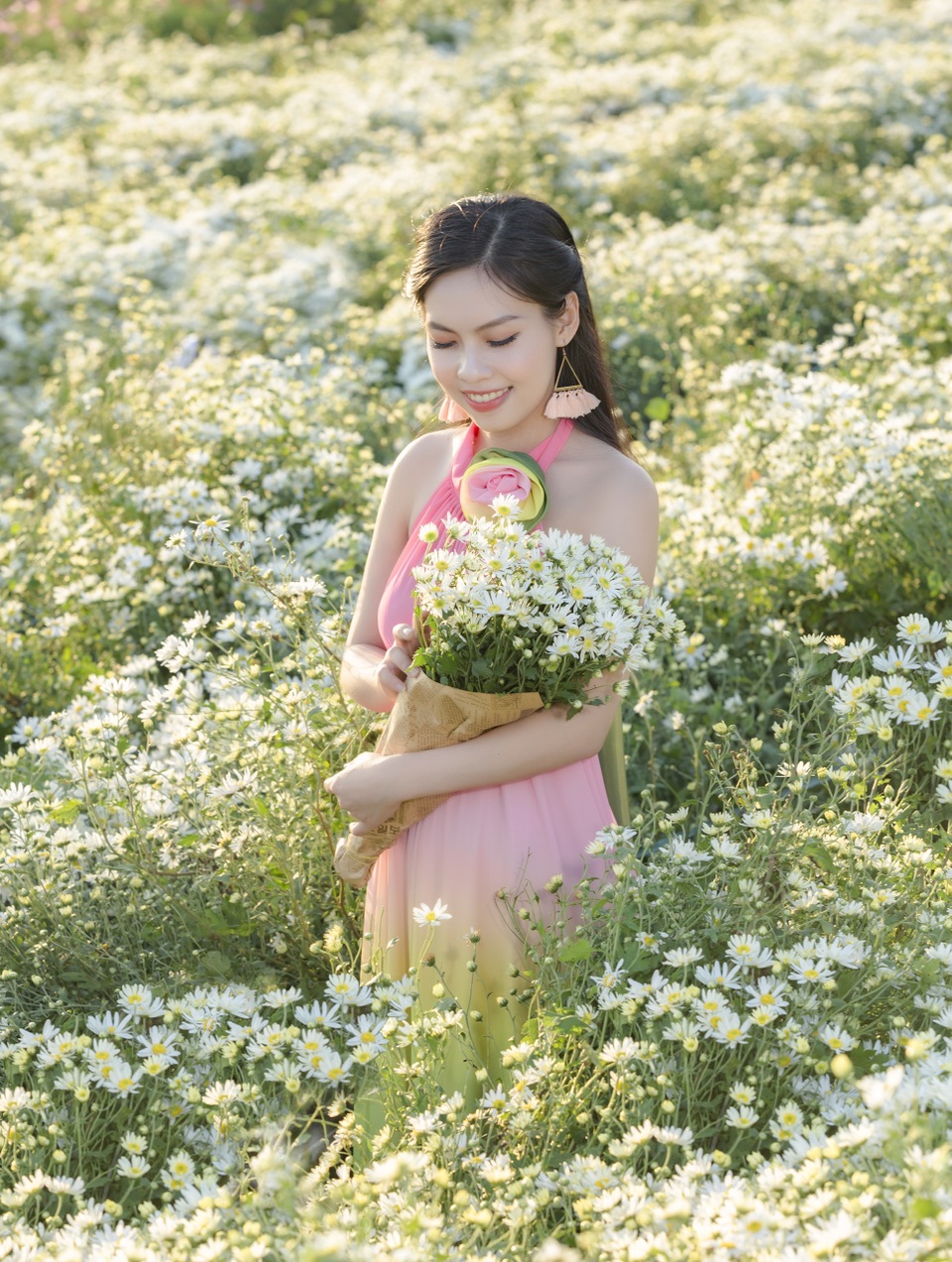 Á khôi Đặng Huỳnh Như: Giữ văn hóa Tết là điều quan trọng - 6 Á khôi Đặng Huỳnh Như: Giữ văn hóa Tết là điều quan trọng - 6