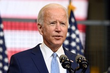 Fox News bị nghi chỉ thị nhân viên không gọi Biden là “tổng thống đắc cử”