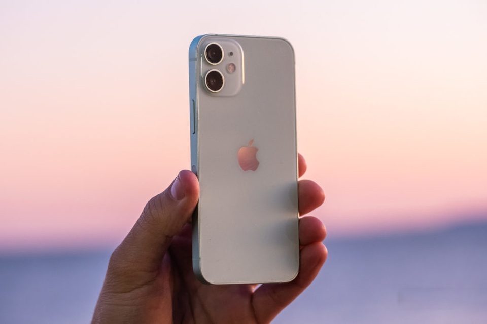 Những mẫu iPhone thất bại nhất của Apple tại Việt Nam - 7 Những mẫu iPhone thất bại nhất của Apple tại Việt Nam - 7