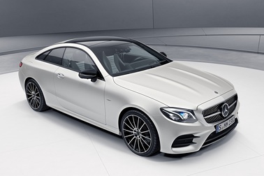 Mercedes-Benz ra phiên bản đặc biệt của E-Class Coupe