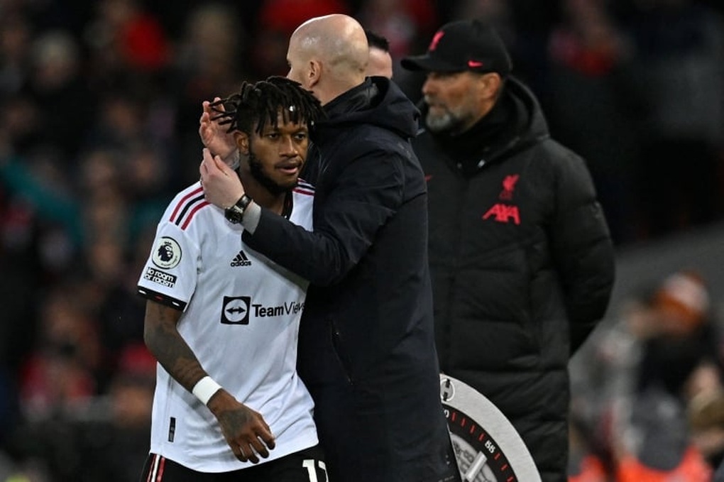 Man Utd cán hàng loạt kỷ lục tệ hại sau thảm bại 0-7 trước Liverpool - 2 Man Utd cán hàng loạt kỷ lục tệ hại sau thảm bại 0-7 trước Liverpool - 2