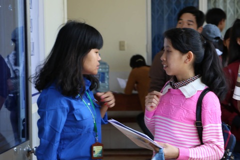 Tưng bừng ngày hội chào đón gần 2.000 tân sinh viên