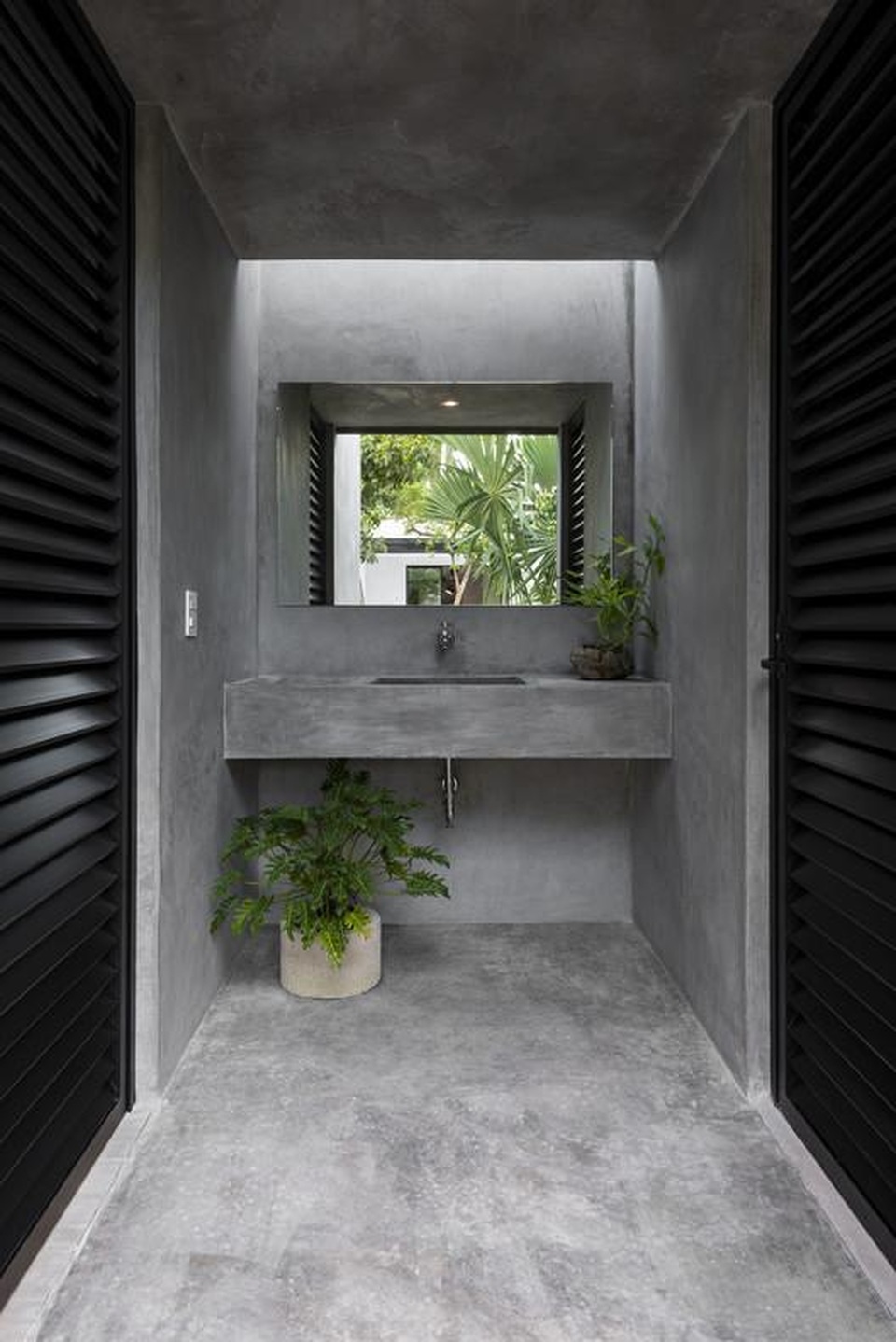 Căn biệt thự “như xây dở” vẫn đẹp lạ lùng nhờ cách bài trí ấn tượng - 6 Căn biệt thự “như xây dở” vẫn đẹp lạ lùng nhờ cách bài trí ấn tượng - 6