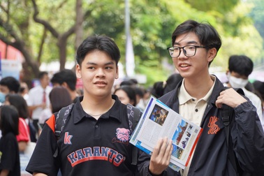 Điểm chuẩn Trường Đại học Quản lý và Công nghệ TPHCM năm 2024