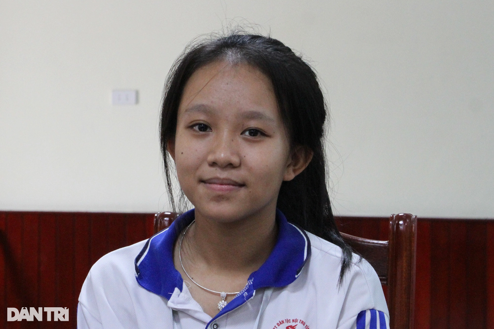 Nữ sinh đầu tiên của tộc người ngủ ngồi đoạt giải thưởng quốc tế - 1 Nữ sinh đầu tiên của tộc người ngủ ngồi đoạt giải thưởng quốc tế - 1