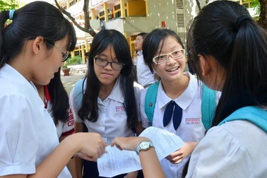 Đề cương ôn tập cho học sinh: Những chuyện “dở khóc, dở cười”