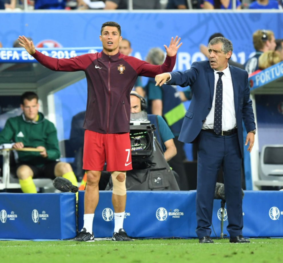C.Ronaldo chưa đủ tầm để làm HLV Man Utd - 2 C.Ronaldo chưa đủ tầm để làm HLV Man Utd - 2