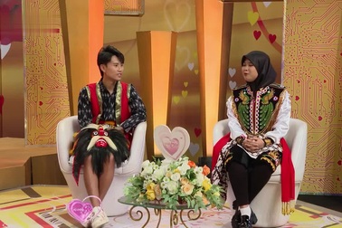 Đạt Villa nhờ Google dịch, chinh phục thành công bạn gái người Indonesia