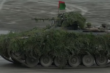 NATO tập trận rầm rộ