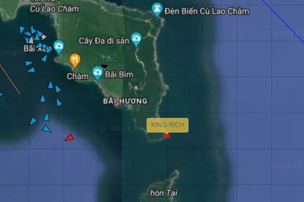 Tàu vận tải gần 14.000 tấn trôi dạt vào đảo Cù Lao Chàm - 2 Tàu vận tải gần 14.000 tấn trôi dạt vào đảo Cù Lao Chàm - 2