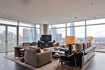 “Đột nhập” căn hộ cao cấp của em gái Kim “siêu vòng ba”