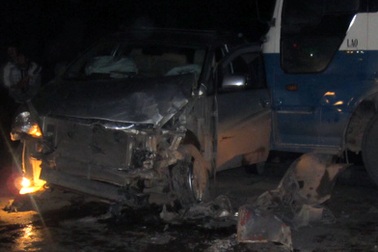 3 ô tô đâm nhau, xe gây tai nạn bỏ trốn