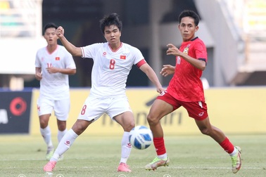 HLV Hứa Hiền Vinh: "U19 Việt Nam sai sót là khó tránh khỏi"
