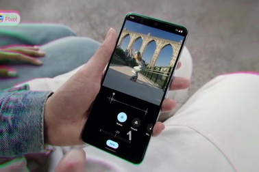 Tính năng xóa tạp âm video trên smartphone Pixel 8 của Google