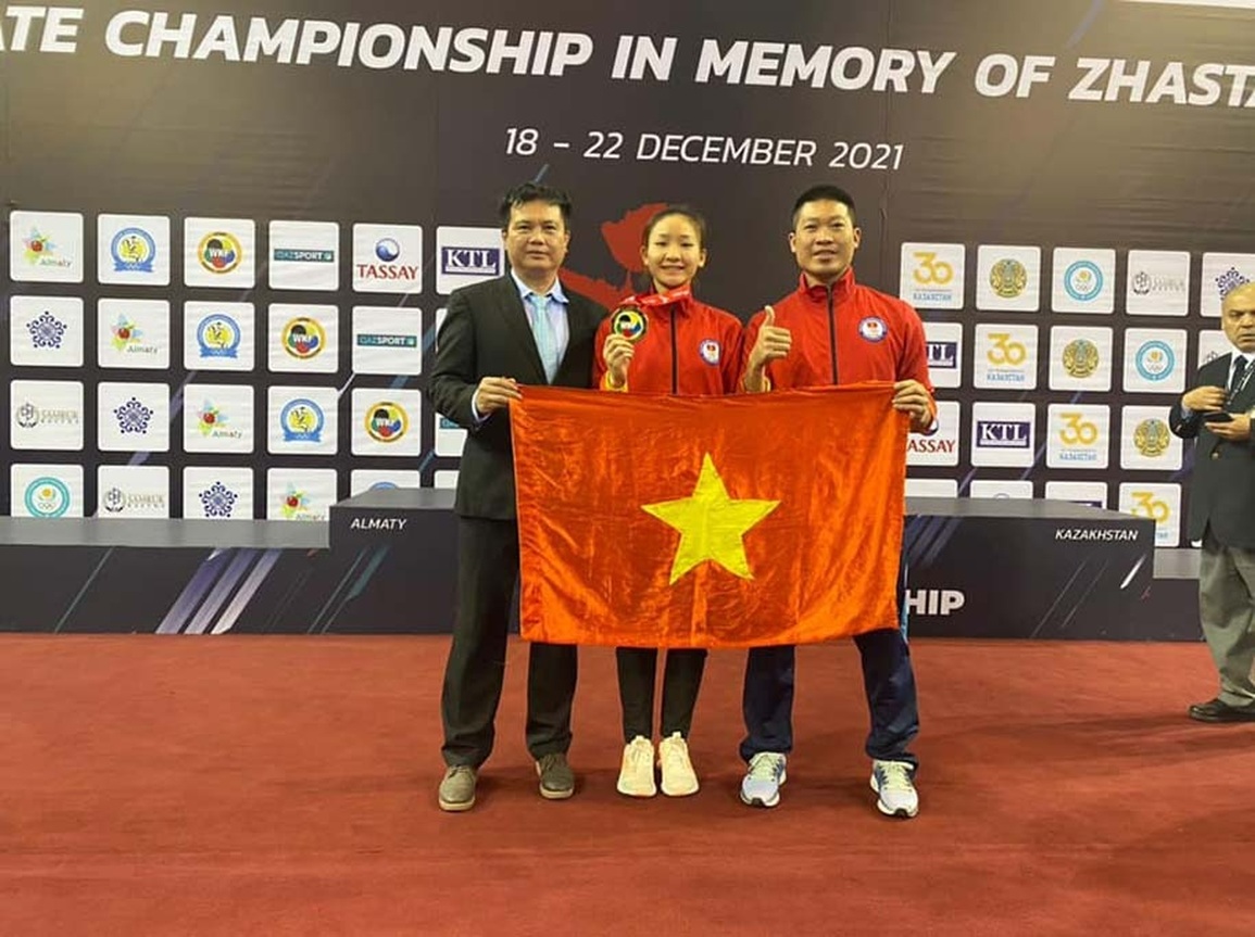 Hoàng Thị Mỹ Tâm xuất sắc giành 2 HCV ở giải Karatedo châu Á - 1 Hoàng Thị Mỹ Tâm xuất sắc giành 2 HCV ở giải Karatedo châu Á - 1
