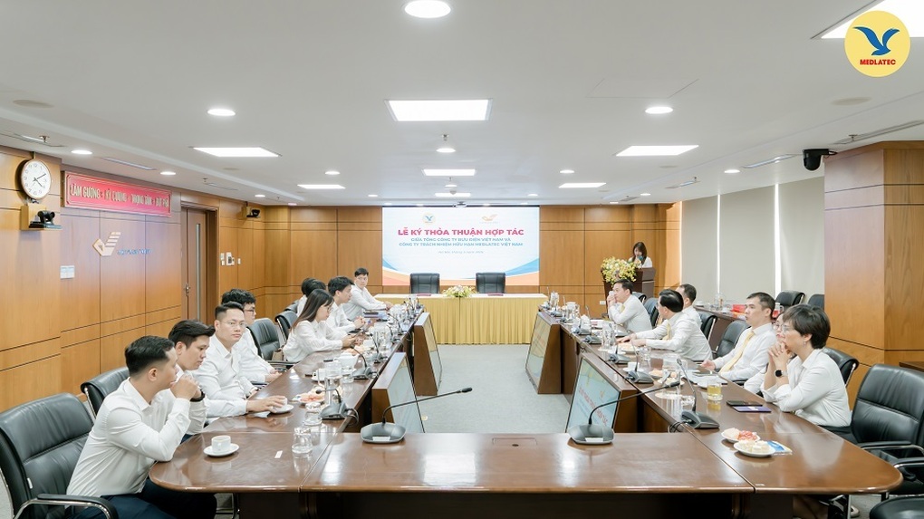 MEDLATEC và Vietnam Post hợp tác mở rộng hệ sinh thái chăm sóc sức khỏe toàn quốc - 1