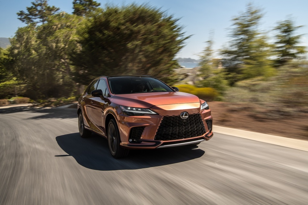 Lexus RX 2023 - SUV hạng sang kiến tạo những tiêu chuẩn mới - 2 Lexus RX 2023 - SUV hạng sang kiến tạo những tiêu chuẩn mới - 2