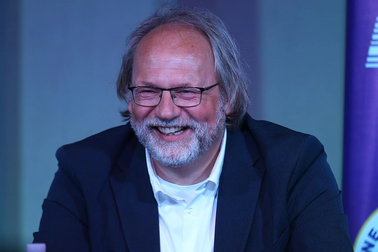 HLV Philippines lo ngại tuyển Việt Nam đổi chiến thuật thời Kim Sang Sik