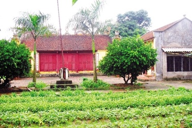 Thăm đình thờ “người trao chìa khóa” thành Đại La cho Lý Công Uẩn