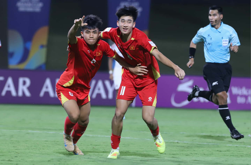 U17 Thái Lan buồn bã về nước, CĐV muốn đội nhà học hỏi U17 Việt Nam - 3 U17 Thái Lan buồn bã về nước, CĐV muốn đội nhà học hỏi U17 Việt Nam - 3