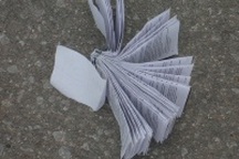 Tan môn Sử, “phao” trắng trường thi